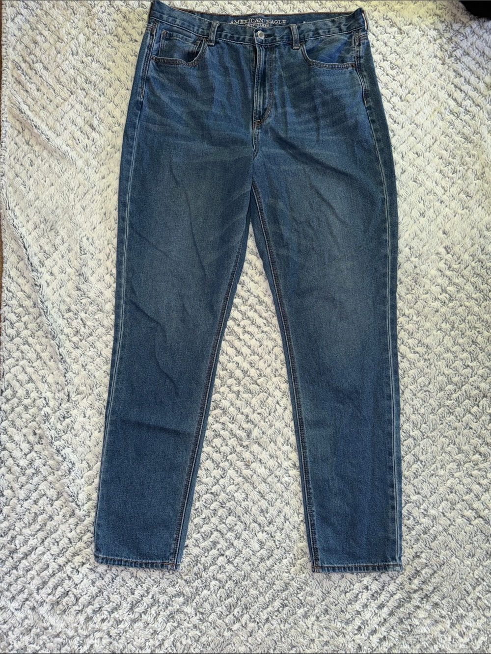 American Eagle Outfitters Women's Mom Jeans